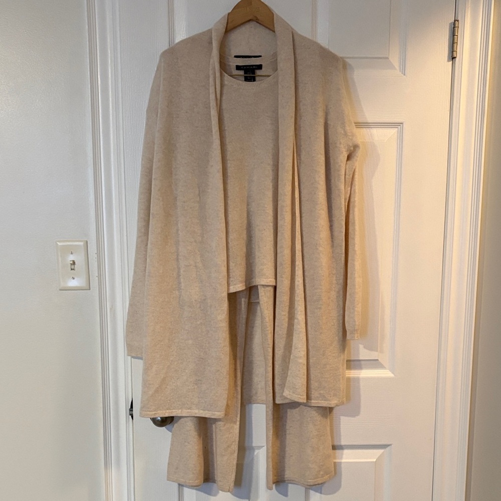 Tahari cashmere set of 3